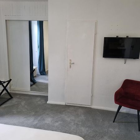 Hotel & Restaurant Le Patio 비시 외부 사진