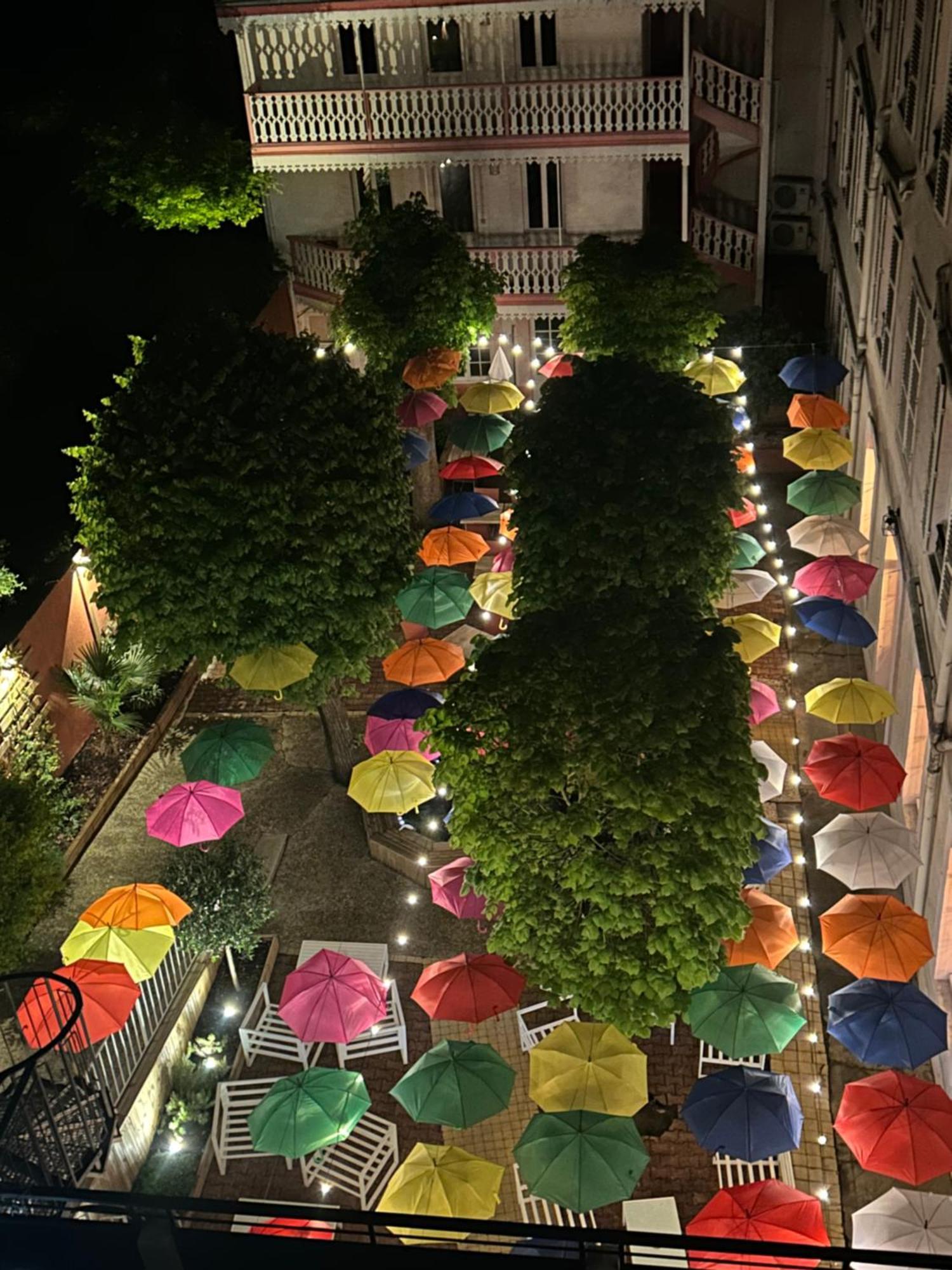Hotel & Restaurant Le Patio 비시 외부 사진